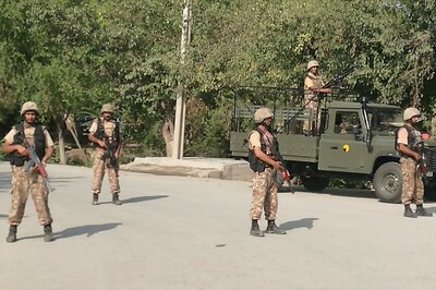 Pakistan Army Fires at Indian Positions in Akhnoor - Jammu