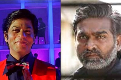 SRK Recreates Iconic Om Shanti Om Dialogue On Vijay Sethupathi's Request,  Deepika Padukone Blushes