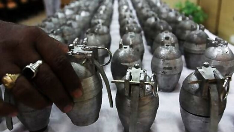 Australia: Girl brings hand grenade to school