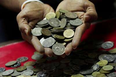 Rupee Slides 16 Paise to 68.96 Against US Dollar