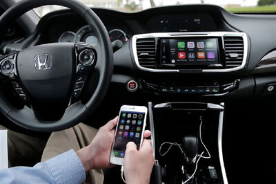 Smartphone-connected cars could be the next big thing in 2016