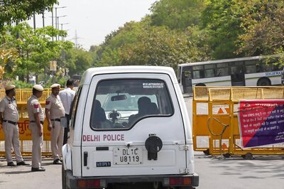 Delhi Police Receives Call Over Alleged Conversion Bid, Disperses Birthday Party in Wazirabad