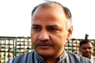Delhi Deputy CM Manish Sisodia asks media to go for 'vipassana'