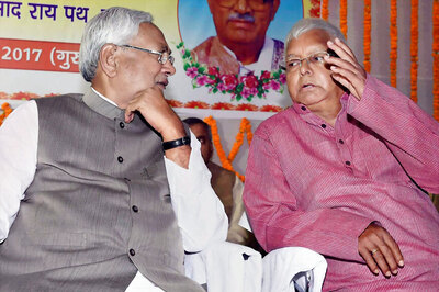 Silent on Lalu Raids, now Nitish Kumar Cancels his Public Interface Event