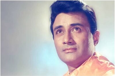 Dev Anand 95th Birth Anniversary: 5 Most Memorable Melodies from the Evergreen Hero's Films