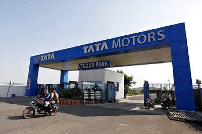 Tata Motors Q1 Profit up by 42%
