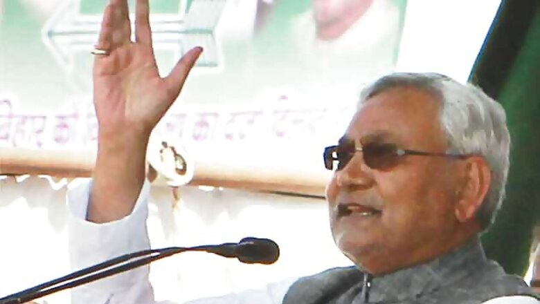 Nitish dismisses surveys predicting BJP's victory in LS polls