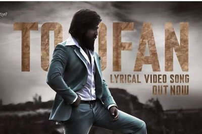 KGF Chapter 2: Yash's Rocky Makes a Dhamakedaar Entry in New Song 'Toofan'