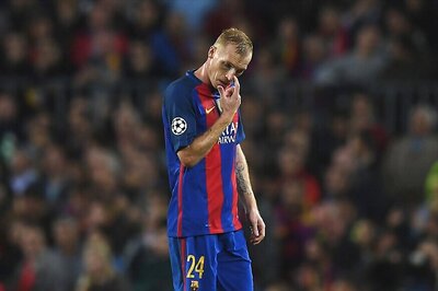 Calf Injury Sidelines Jeremy Mathieu At Worst Possible Time For Barca
