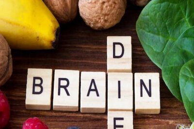 Eight Food Items That Help Boost Your Mood