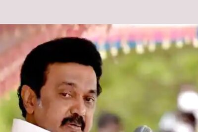 Tamil Nadu Govt Yet to Place Orders for Pongal Sarees, Dhotis; Power Loom Workers Threaten Strike