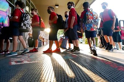Virus Outbreaks Temporarily Close 4 Texas School Districts