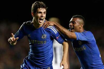 Oscar scores for Chelsea but Juve earn a draw