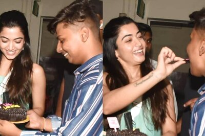 Rashmika Goes 'How Sweet' As Fans Surprise Her With a Cake At Airport; Here's What Happened Next