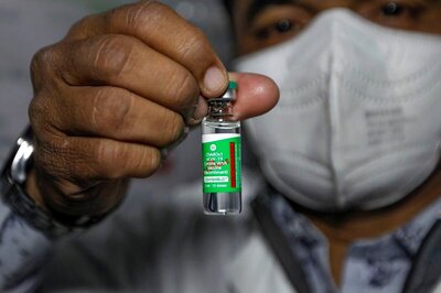 First Phase: All 1.65 Cr Vaccine Doses Allocated to States, UTs as Per Health Workers Database, Says Govt