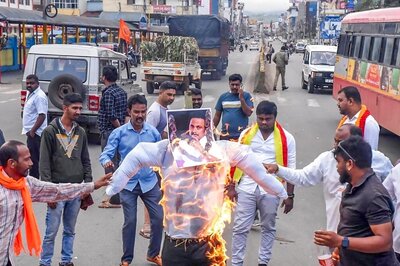 HDK Demands Release of Activists Arrested During Karnataka Bandh