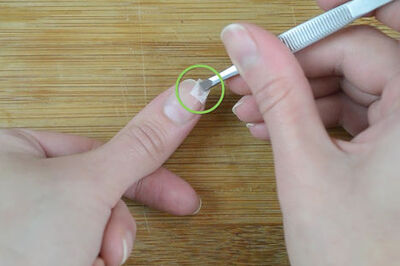 Quick Fixes to Repair Broken Nails Wherever & Whenever