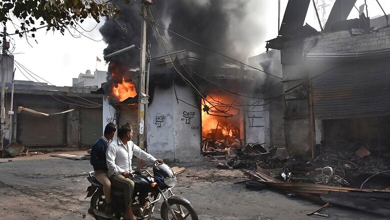 Delhi Fire Service Got 19 Calls From Communal Violence-hit Northeast Areas In 8 Hours Till Today