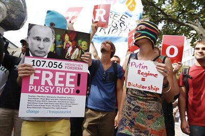 New Russian video game takes aim at punk band Pussy Riot