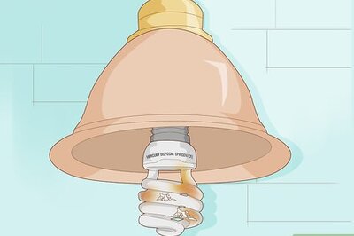 How to Dispose of Light Bulbs with Mercury