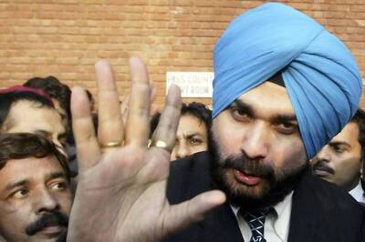 A Wrong Vote May Turn Your Child Into Chaiwala, Pakodawala and Chowkidar, Warns Navjot Singh Sidhu