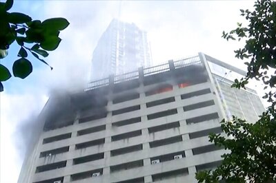 Massive Fire Breaks Out in Central Kolkata LIC Building, 3 Injured