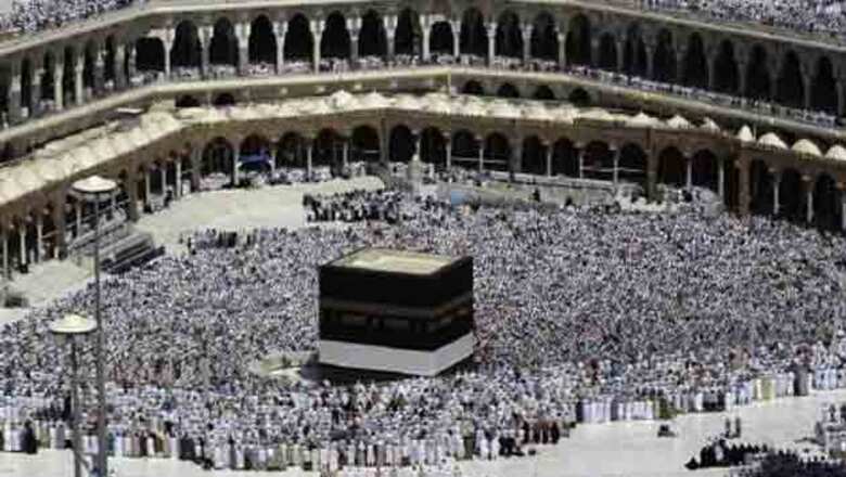 First batch of Haj pilgrims from Kashmir departs