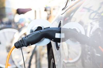 500 Electric Vehicle Charging Stations to be Set-up by MSEDCL