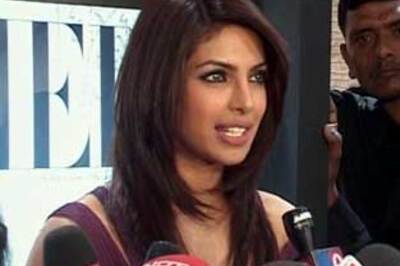 Pics: Shahid-Priyanka in Kaminey