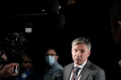 Russians Hear FIFA Congress Plea From Ukraine to End the War