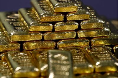 Gold Shines as Signs of Acceleration in Coronavirus Cases Keep Investors on Edge