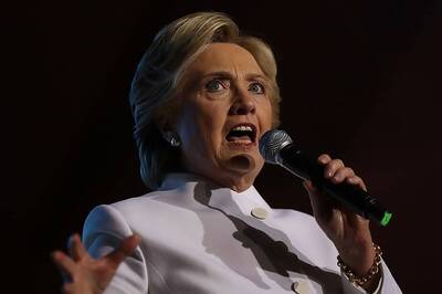 Hillary Clinton Email Scandal: FBI to Reopen Investigation to Probe Newly Found Mails