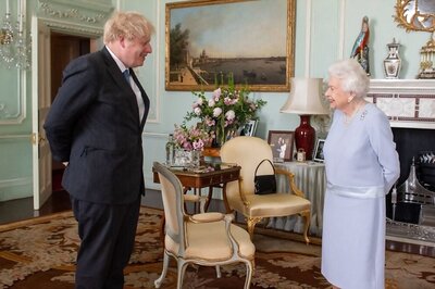 Did Boris Johnson Just Break Royal Protocol In New Memoir? Former PM Claims Elizabeth II Had 'Bone Cancer'