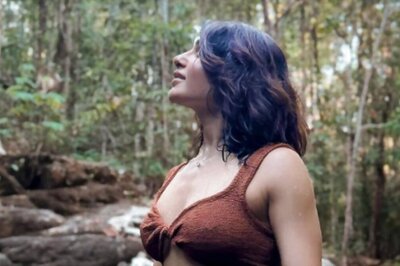 Sexy! Samantha Ruth Prabhu Flaunts Her Curves In Brown Bikini; See Hot Photos