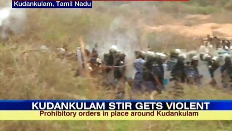 Kudankulam: Police lob tear gas, chase away protesters