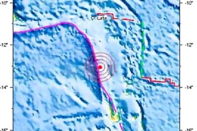 Three powerful quakes hit Vanuatu, Solomon Islands