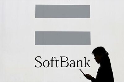 Telco SoftBank's first-quarter cash flow jumps 50% as broader group retrenches