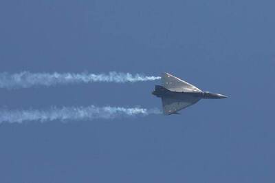 Dry Run of Mid-air Refuelling of Tejas Fighter Jet Conducted