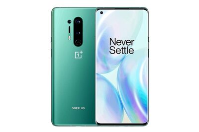 OnePlus 8, OnePlus 8 Pro Now Receiving OxygenOS 11.0.1.1 With Canvas Always-on Display and More