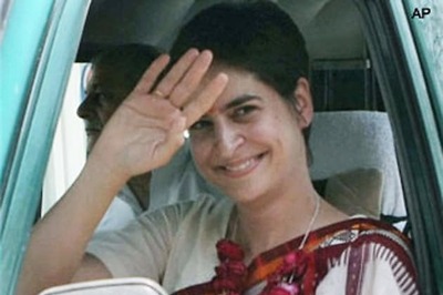 Priyanka tears into opposition in Raebareli