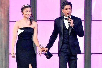 Alia Bhatt excited to work with Shah Rukh Khan in Gauri Shinde's next