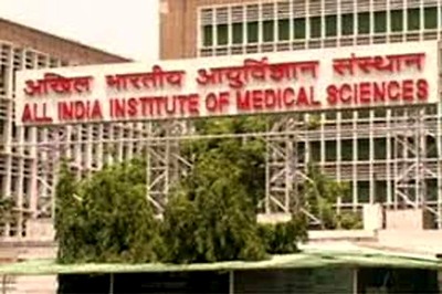 Delhi: 1st year MBBS student at AIIMS hospital commits suicide in her room in girls hostel