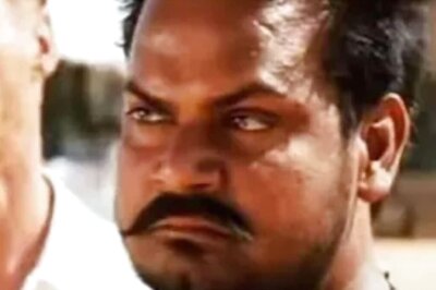 Lagaan Actor Akhilendra Mishra Talks About Pay Disparity Between ‘Stars’ And ‘Character' Actors