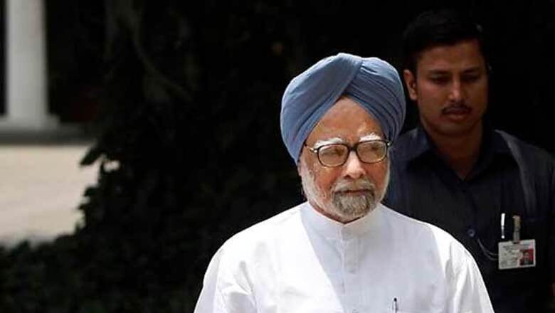 CAG slams UPA Govt, Opposition asks PM to quit