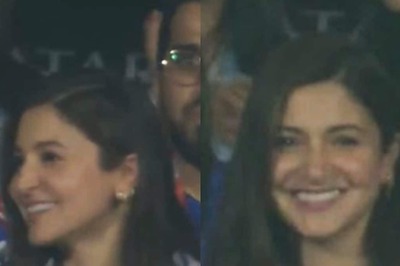 IPL: Anushka Sharma Cheers for Virat’s RCB As She Gets Spotted for 1st Time Since Akaay’s Birth | Watch