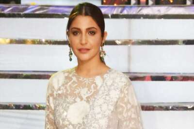 Anushka Sharma Looks Classy In A 'Kashmir Inspired' Manish Malhotra Ensemble; See Pics