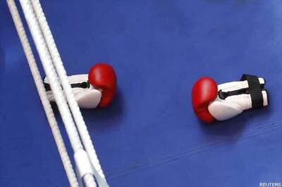 Vikash Malik moves into pre-quarters in Asian boxing