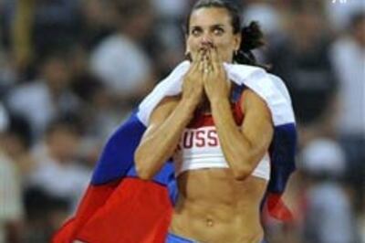 Pole vaulter Isinbayeva eyes more gold, world records