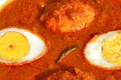 Want To Add New Flavour To Your Diet? Here's A Lip-Smacking South Indian Egg Curry