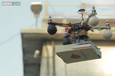 Mumbai eatery delivers pizza using a drone